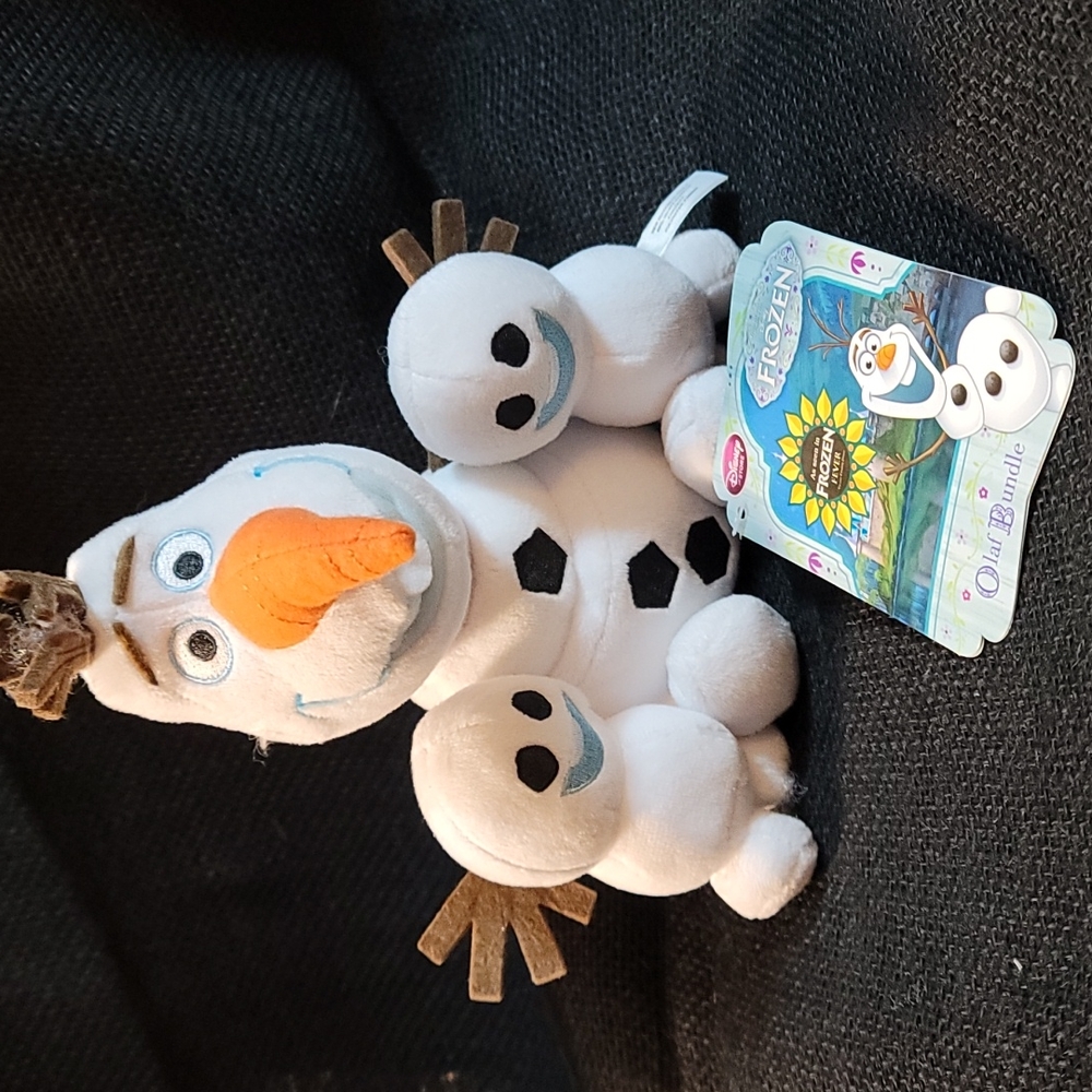 DISNEY STORE FROZEN FEVER OLAF &AMP; SNOWGIES PLUSH BUNDLE MINI BEAN BAG…